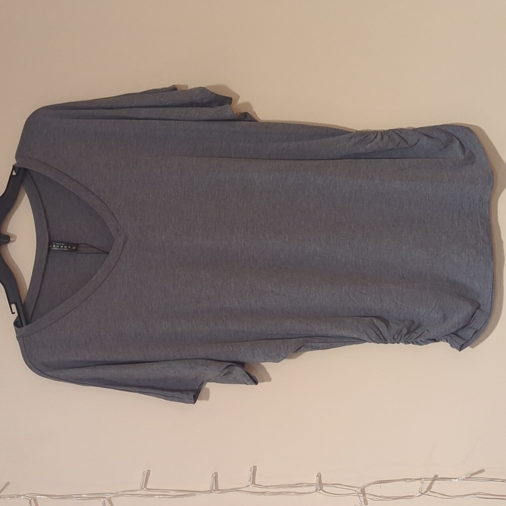 NWT Made by Johnny Gray V-Neck Top, Size XL